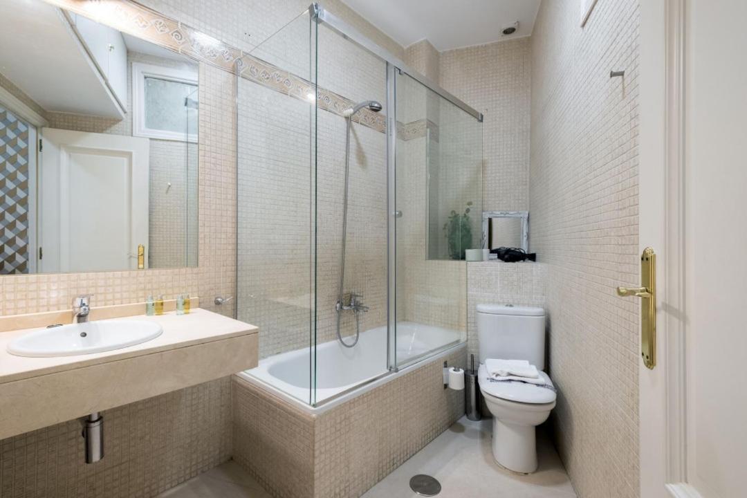 1 Bedroom 1 Bathroom Furnished - Sol - Bright Refurbished - Mintystay Madrid Exterior foto