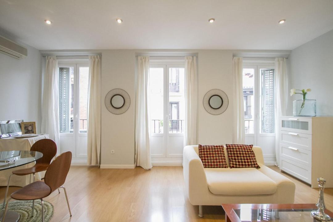 1 Bedroom 1 Bathroom Furnished - Sol - Bright Refurbished - Mintystay Madrid Exterior foto