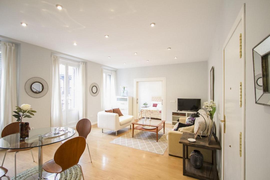 1 Bedroom 1 Bathroom Furnished - Sol - Bright Refurbished - Mintystay Madrid Exterior foto