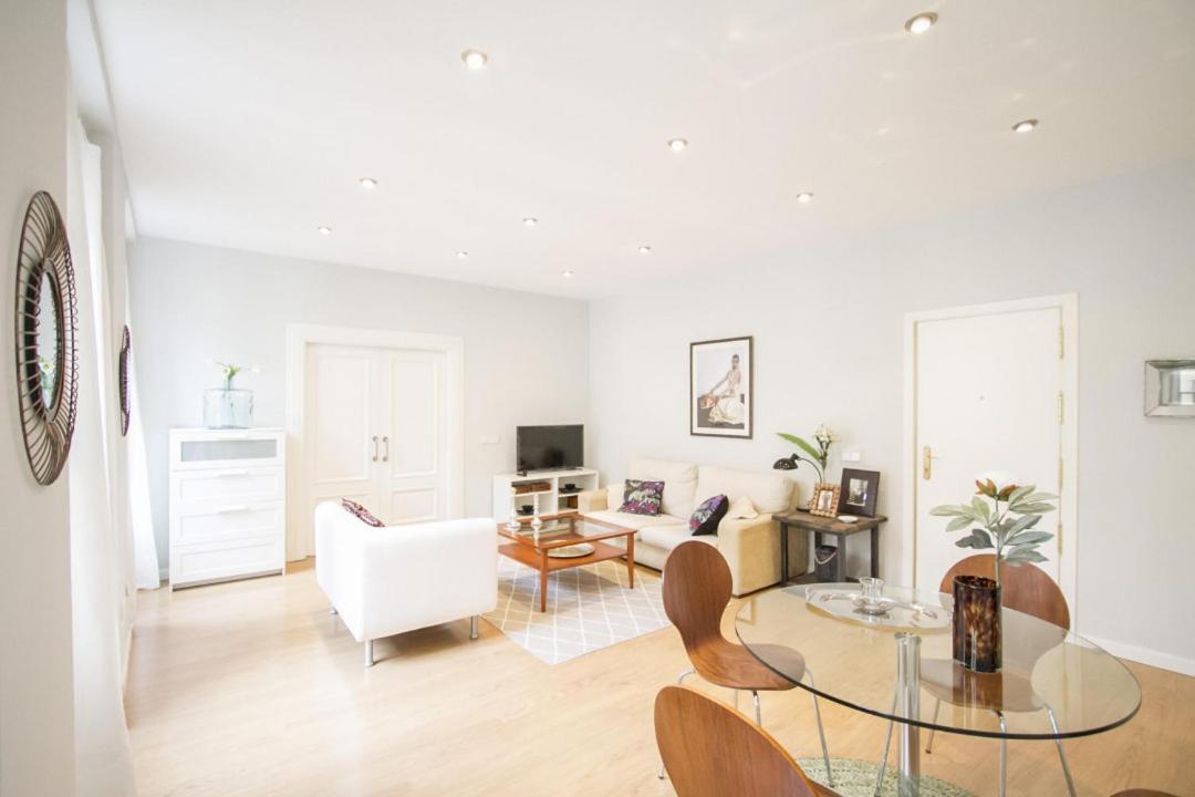 1 Bedroom 1 Bathroom Furnished - Sol - Bright Refurbished - Mintystay Madrid Exterior foto